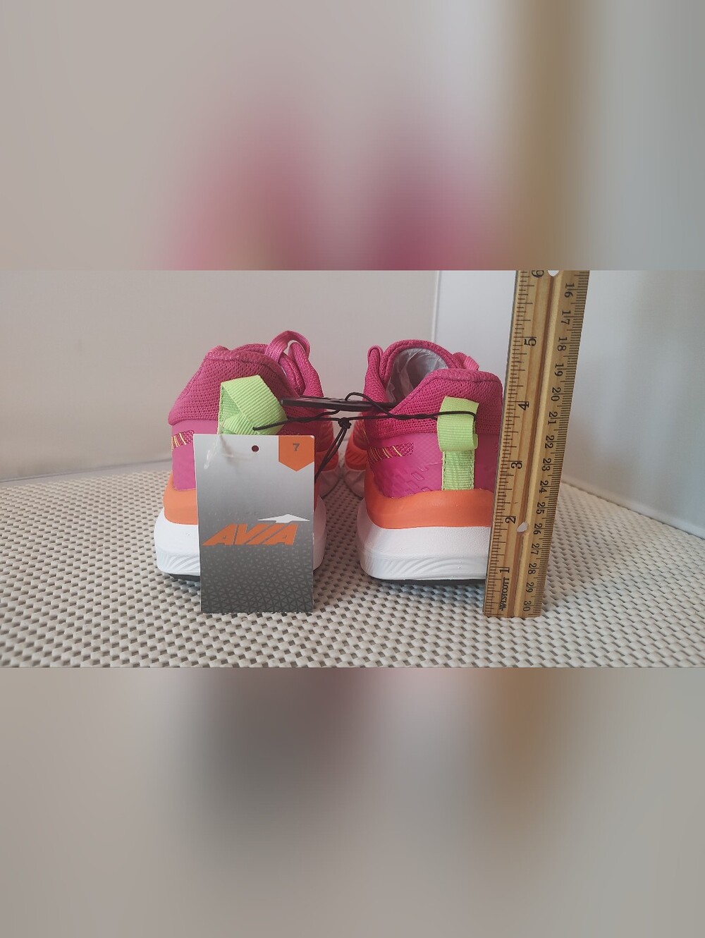 Avia Women’s Size 7 Jumbo Sneakers Pink NWT - Picture 4 of 6